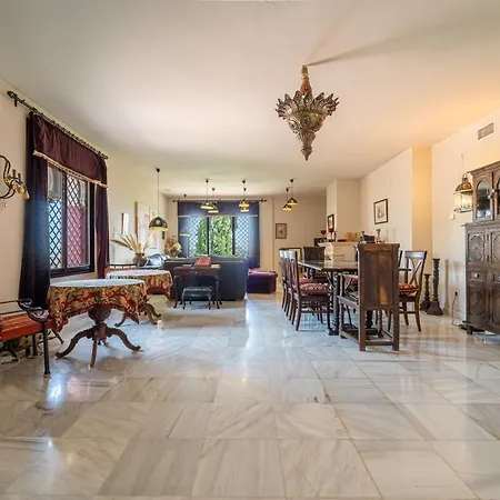 Hacienda San Marcos *